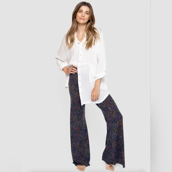 NATURAL LIFE Navy Floral Paisley Wide-Leg Pants - Picture 9 of 11